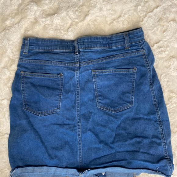 Edge of Reason Jean Skirt Women's Large - Picture 2 of 4